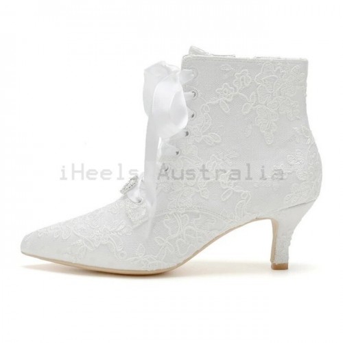 ELLEN White Lace Ankle Wedding Boots Low Heel